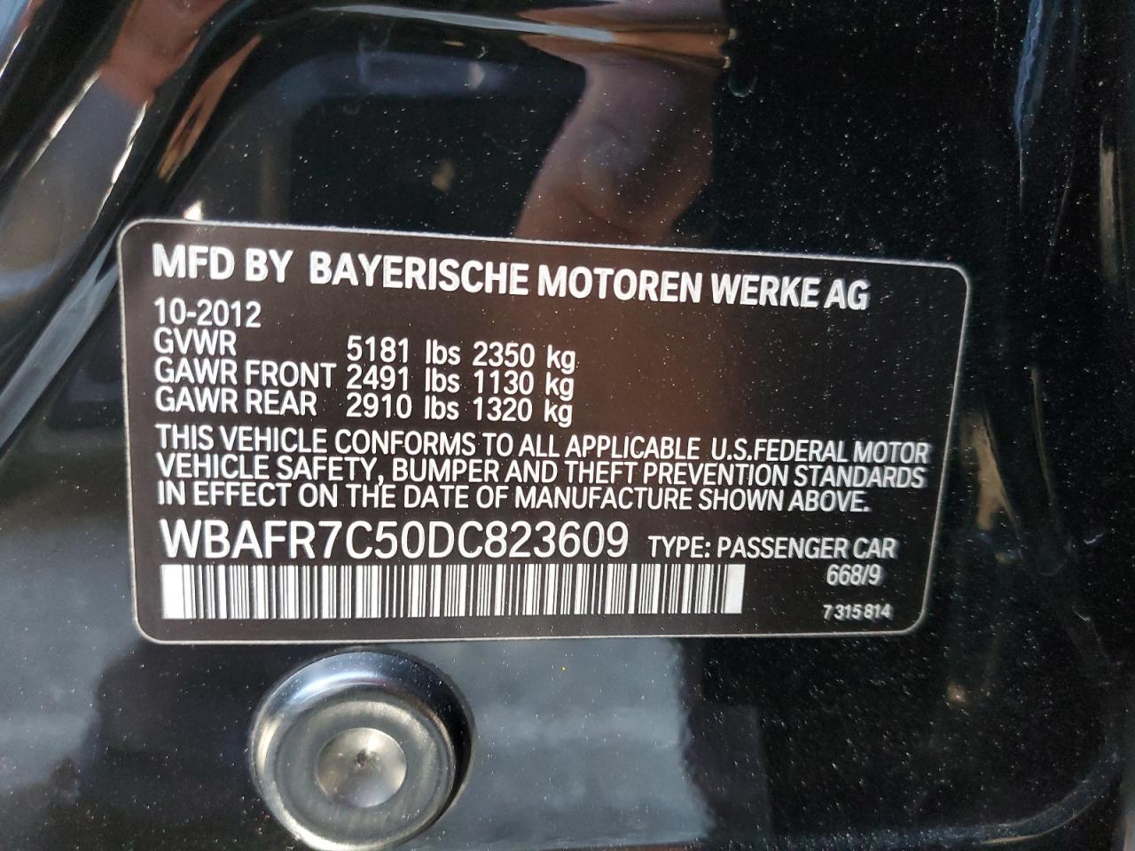 Photo 11 VIN: WBAFR7C50DC823609 - BMW 5ER 