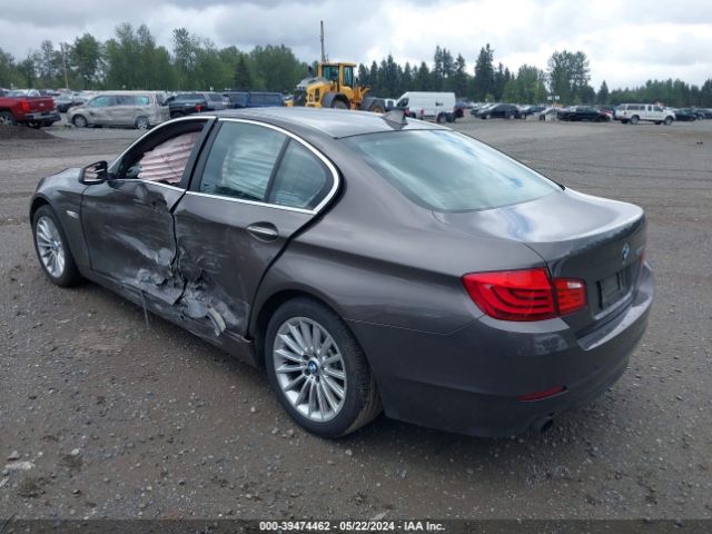 Photo 2 VIN: WBAFR7C50DC825473 - BMW 535 