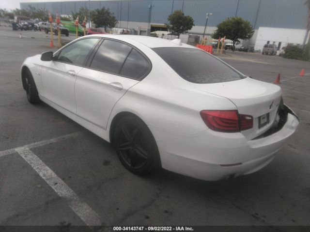 Photo 2 VIN: WBAFR7C51BC800577 - BMW 5 SERIES 