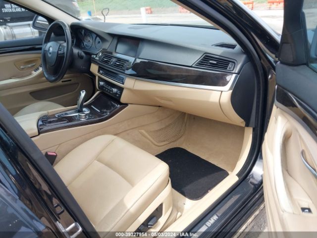 Photo 4 VIN: WBAFR7C51BC803558 - BMW 535I 