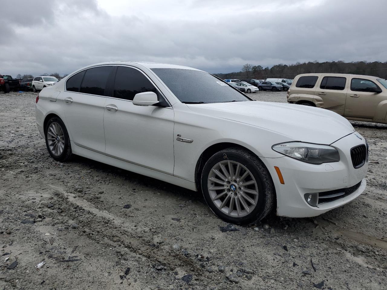 Photo 3 VIN: WBAFR7C51BC804225 - BMW 5ER 