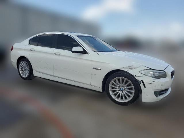 Photo 3 VIN: WBAFR7C51DC818113 - BMW 5 SERIES 