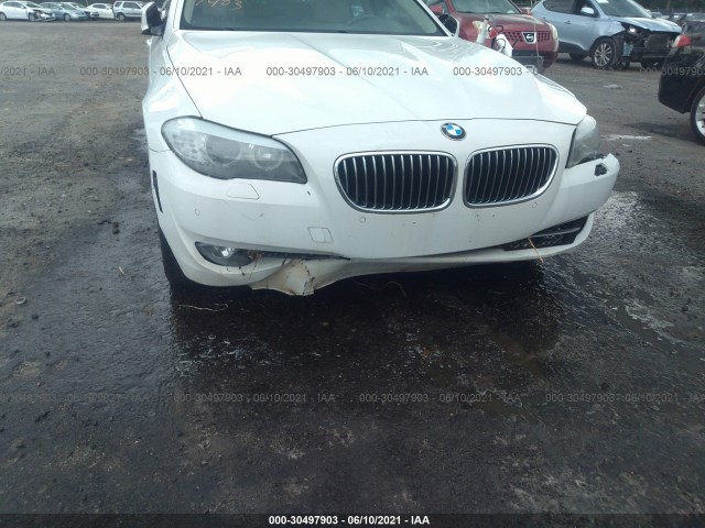 Photo 5 VIN: WBAFR7C52BC603594 - BMW 5 