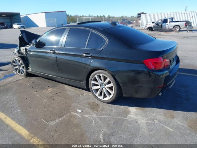 Photo 2 VIN: WBAFR7C52BC606415 - BMW 535I 