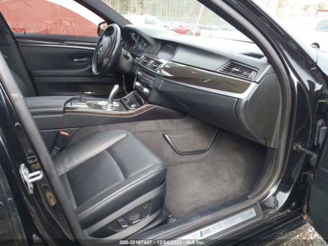 Photo 4 VIN: WBAFR7C52DC824468 - BMW 535I 