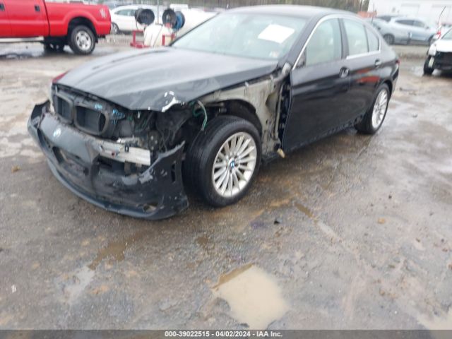 Photo 1 VIN: WBAFR7C52DC825006 - BMW 535I 