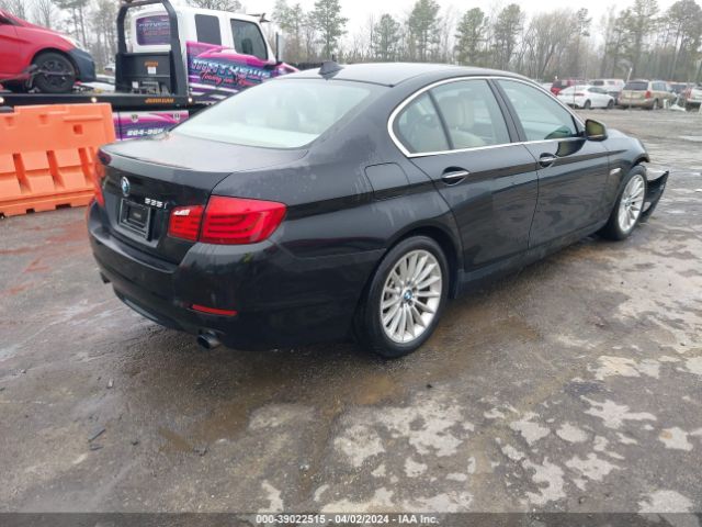 Photo 3 VIN: WBAFR7C52DC825006 - BMW 535I 