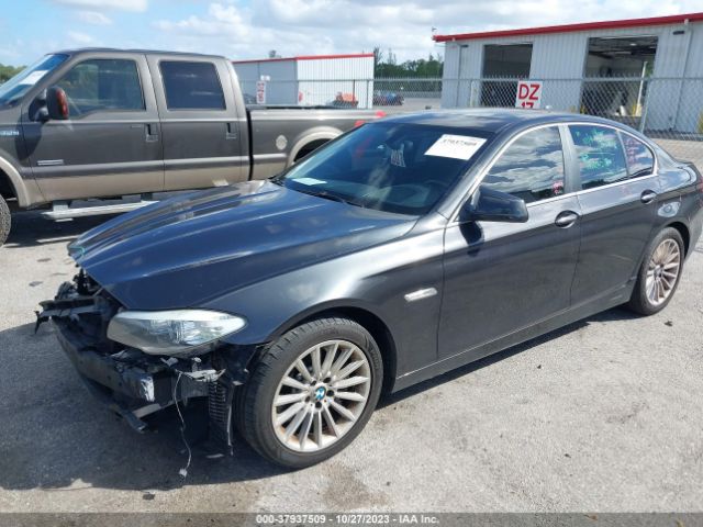 Photo 1 VIN: WBAFR7C53DC818856 - BMW 535I 