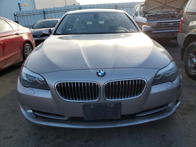 Photo 4 VIN: WBAFR7C54BC802727 - BMW 535 I 