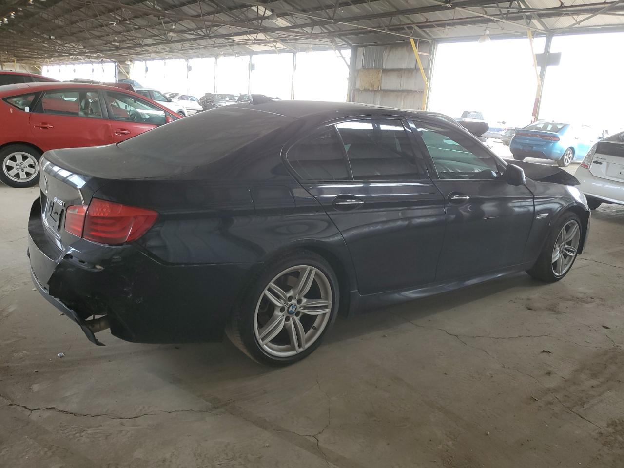 Photo 2 VIN: WBAFR7C54BC806714 - BMW 5ER 