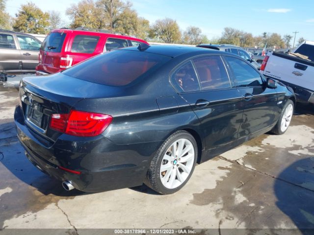 Photo 3 VIN: WBAFR7C54CC815818 - BMW 535I 