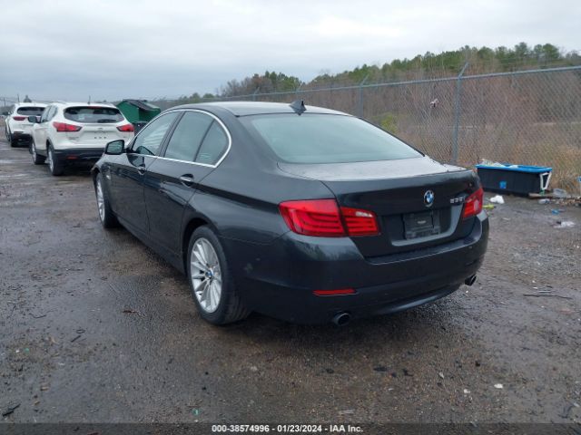 Photo 2 VIN: WBAFR7C55BC267908 - BMW 535I 