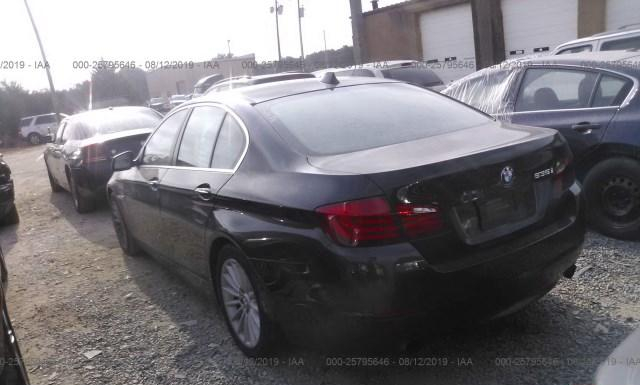 Photo 2 VIN: WBAFR7C55BC606666 - BMW 535 