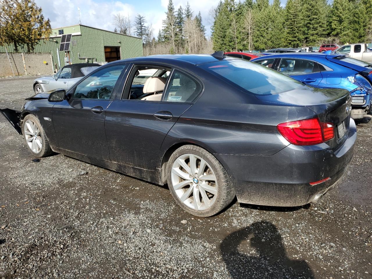 Photo 1 VIN: WBAFR7C55BC801456 - BMW 5ER 