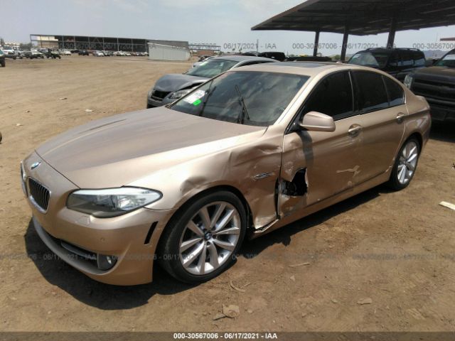 Photo 1 VIN: WBAFR7C55BC802056 - BMW 5 