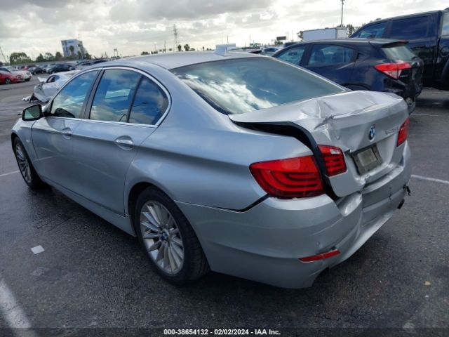 Photo 2 VIN: WBAFR7C55CC809879 - BMW 535I 