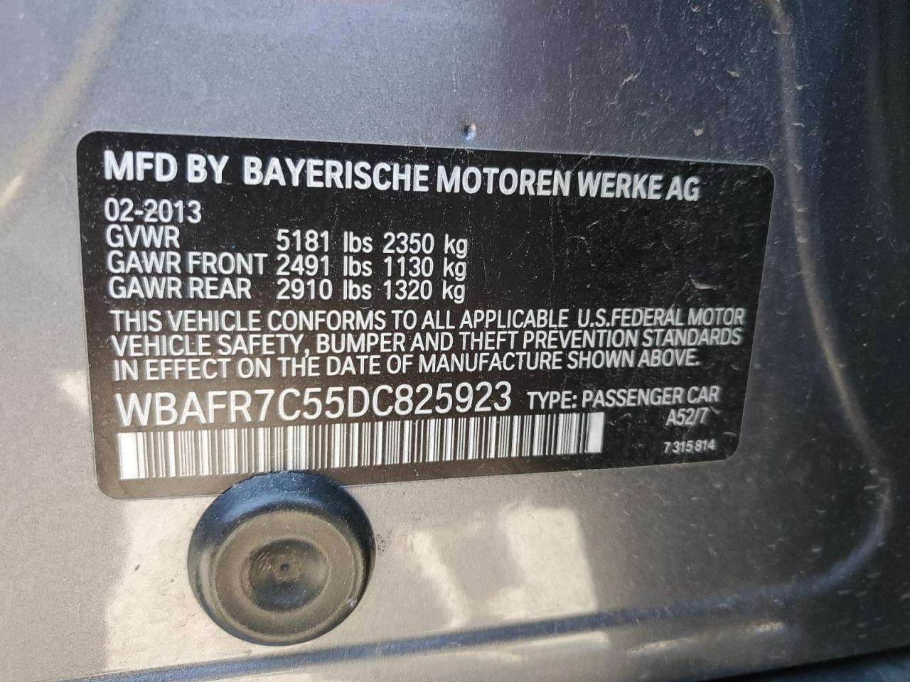 Photo 12 VIN: WBAFR7C55DC825923 - BMW 5ER 