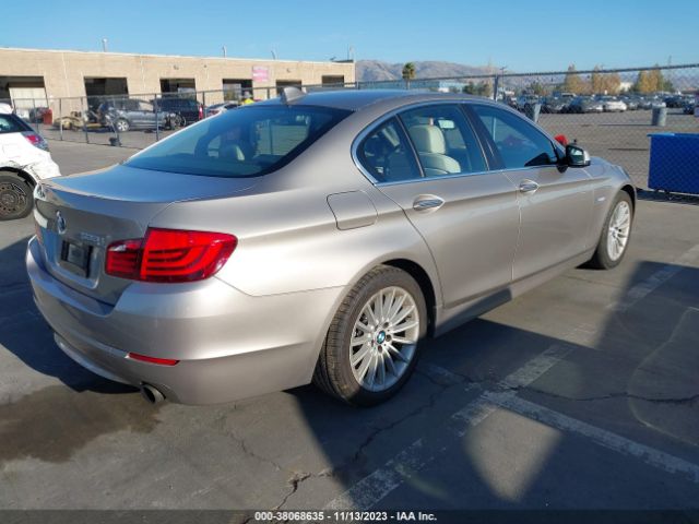 Photo 3 VIN: WBAFR7C55DC829146 - BMW 535I 