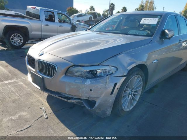 Photo 5 VIN: WBAFR7C55DC829146 - BMW 535I 