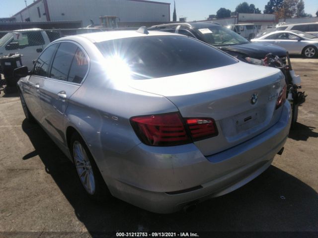 Photo 2 VIN: WBAFR7C56BC602996 - BMW 5 