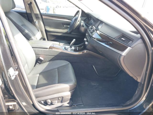 Photo 4 VIN: WBAFR7C56BC608121 - BMW 535I 