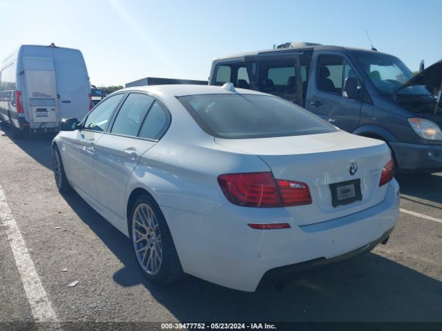 Photo 2 VIN: WBAFR7C56CC810488 - BMW 535 