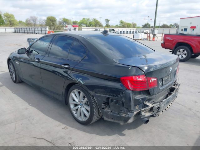 Photo 2 VIN: WBAFR7C56CC811057 - BMW 535I 