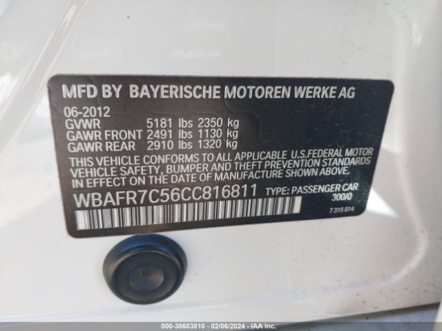 Photo 8 VIN: WBAFR7C56CC816811 - BMW 535 I 