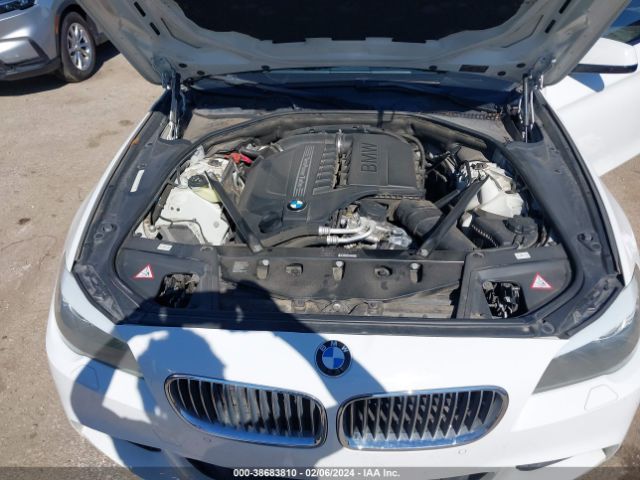 Photo 9 VIN: WBAFR7C56CC816811 - BMW 535 I 