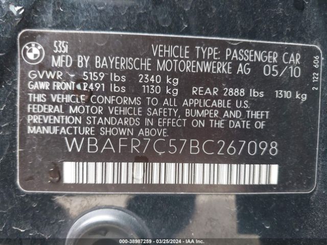 Photo 8 VIN: WBAFR7C57BC267098 - BMW 535I 