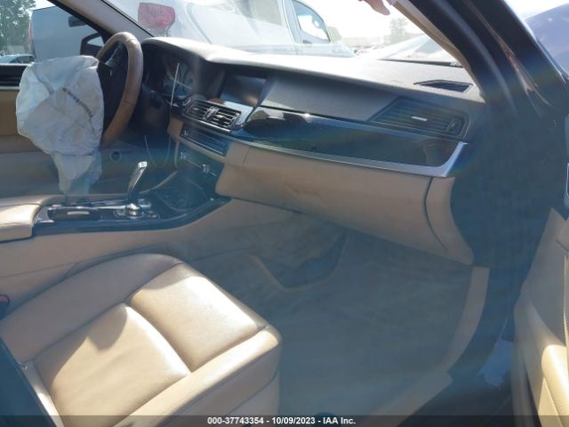 Photo 4 VIN: WBAFR7C57BC603526 - BMW 535I 