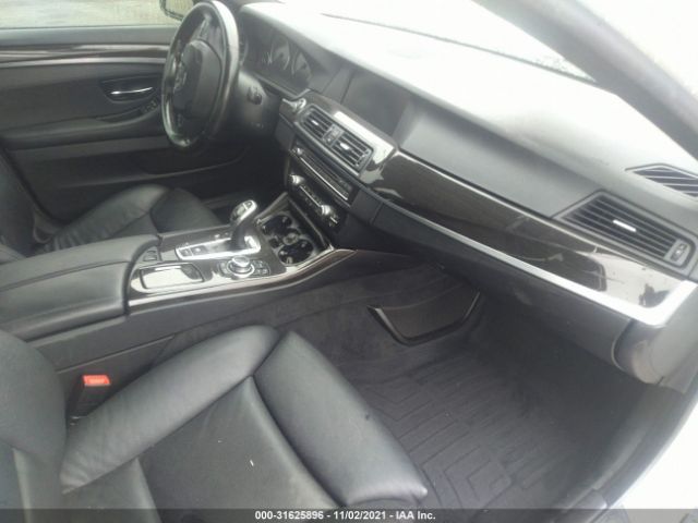 Photo 4 VIN: WBAFR7C57CC809821 - BMW 5 