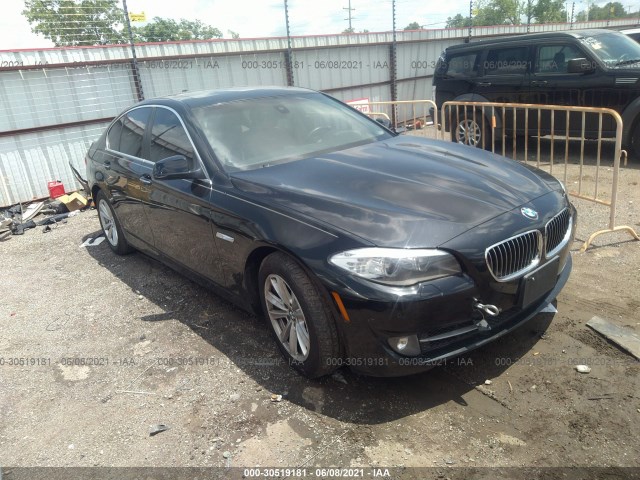 Photo 0 VIN: WBAFR7C57CC813013 - BMW 5 