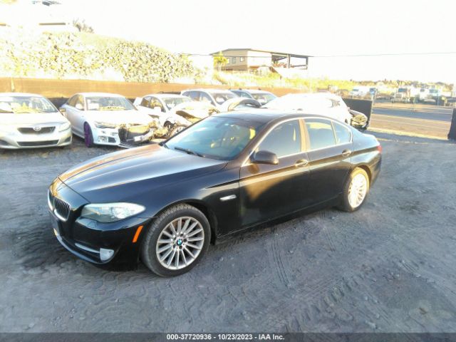 Photo 1 VIN: WBAFR7C58BC266137 - BMW 535I 