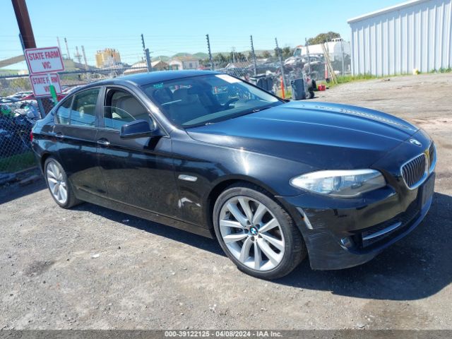 Photo 0 VIN: WBAFR7C58BC267711 - BMW 535I 