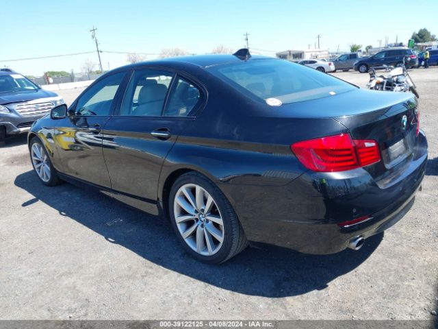 Photo 2 VIN: WBAFR7C58BC267711 - BMW 535I 