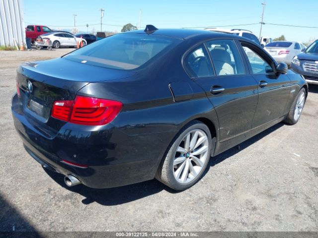 Photo 3 VIN: WBAFR7C58BC267711 - BMW 535I 