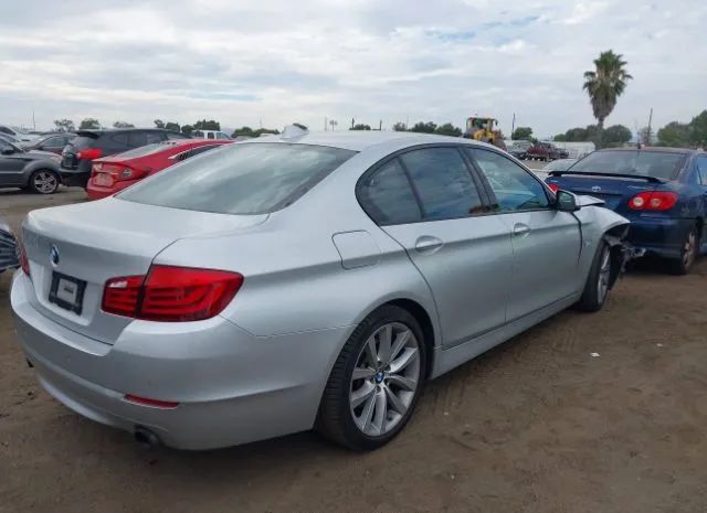 Photo 3 VIN: WBAFR7C58BC607388 - BMW 535 