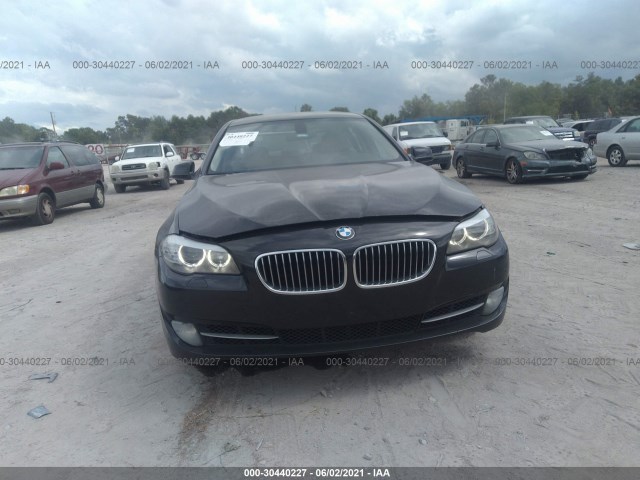 Photo 5 VIN: WBAFR7C59BC602393 - BMW 5 