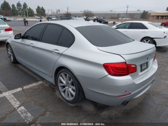 Photo 2 VIN: WBAFR7C59BC801539 - BMW 535I 