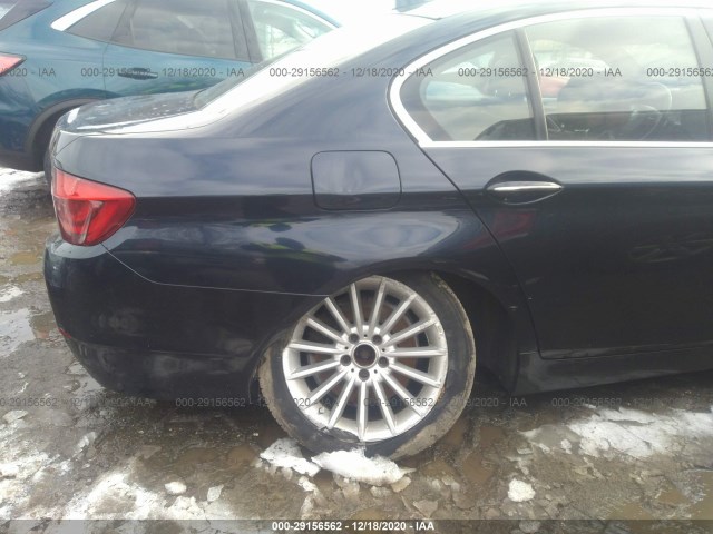 Photo 5 VIN: WBAFR7C59BC801914 - BMW 5 