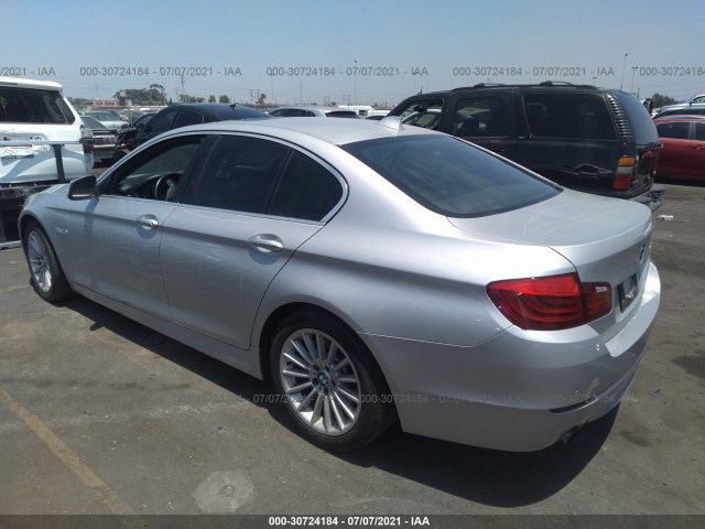 Photo 2 VIN: WBAFR7C59BC806501 - BMW 5 SERIES 