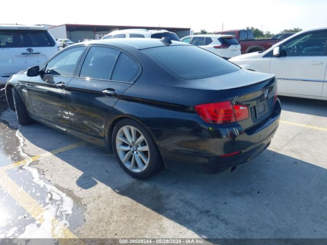 Photo 2 VIN: WBAFR7C59BC806997 - BMW 535I 