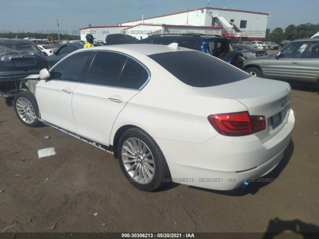 Photo 2 VIN: WBAFR7C59DC818697 - BMW 5 