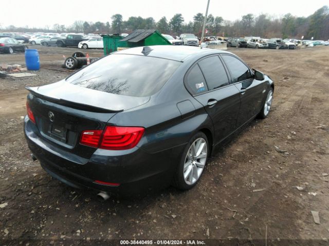 Photo 3 VIN: WBAFR7C5XBC607621 - BMW 535I 