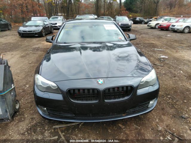 Photo 5 VIN: WBAFR7C5XBC607621 - BMW 535I 