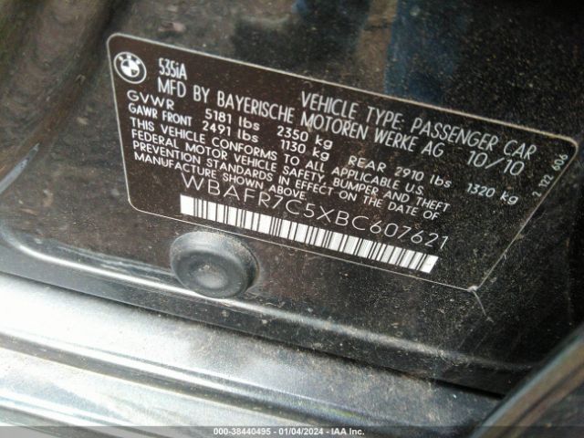 Photo 8 VIN: WBAFR7C5XBC607621 - BMW 535I 