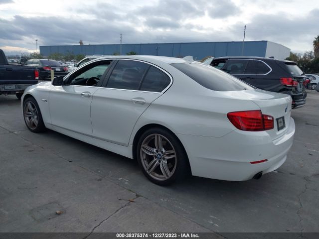 Photo 2 VIN: WBAFR7C5XCC808615 - BMW 535I 