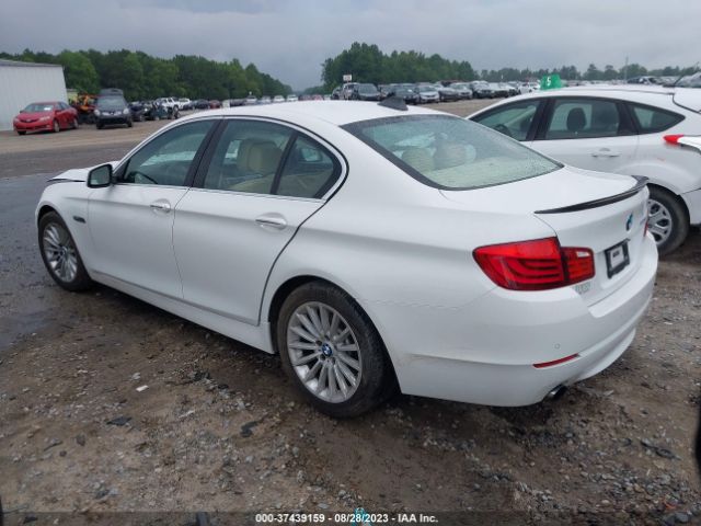 Photo 2 VIN: WBAFR7C5XDC826842 - BMW 535I 