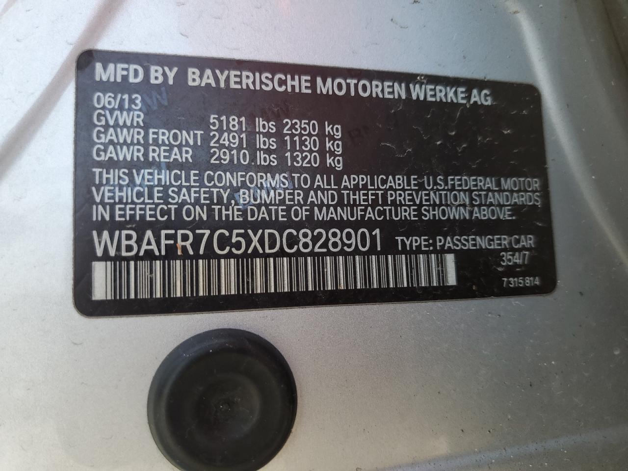 Photo 11 VIN: WBAFR7C5XDC828901 - BMW 5ER 